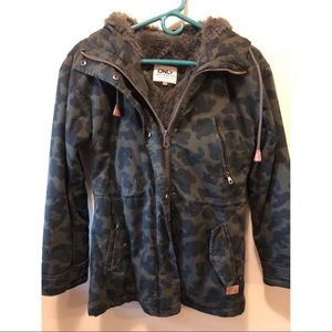 ONLY Fiona camo print parka size XS